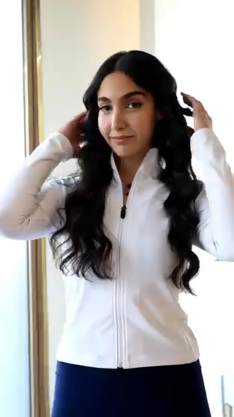 Revelado de blowout liso, Para Ella Dubái